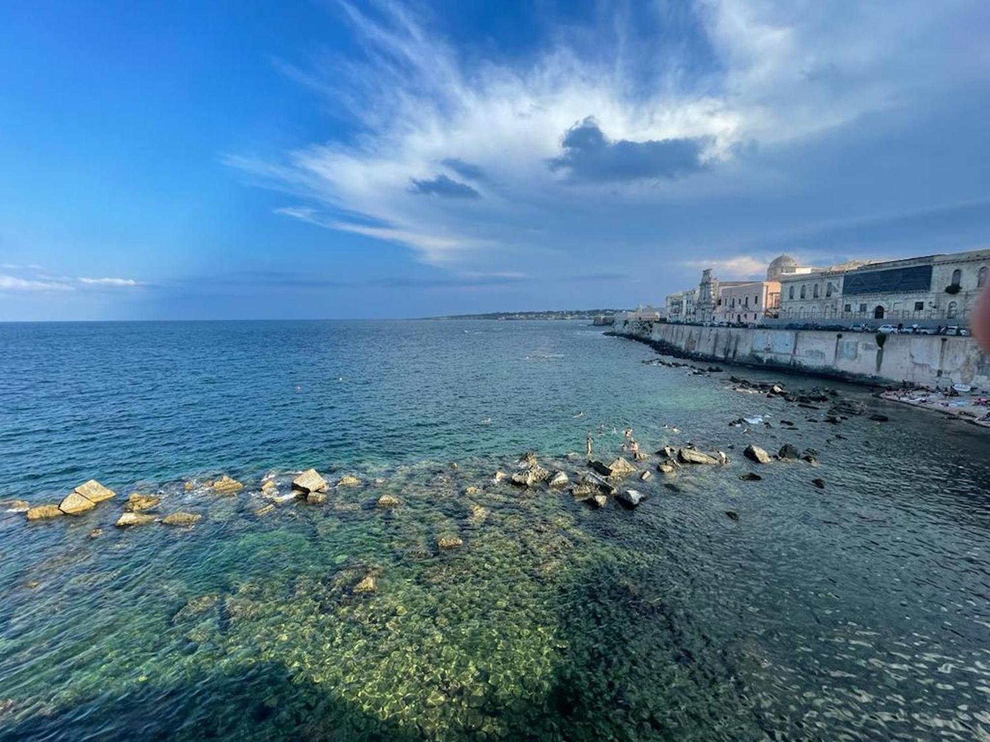 Home Isola Di Luce Сиракузы Экстерьер фото